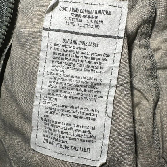 Men's Coat Army Combat Uniform Digital Camouflage Size Med-Long - Picture 5 of 5